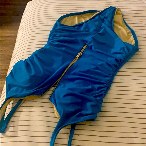 Sexy swimsuit blue  one piece - Picture 3 of 4